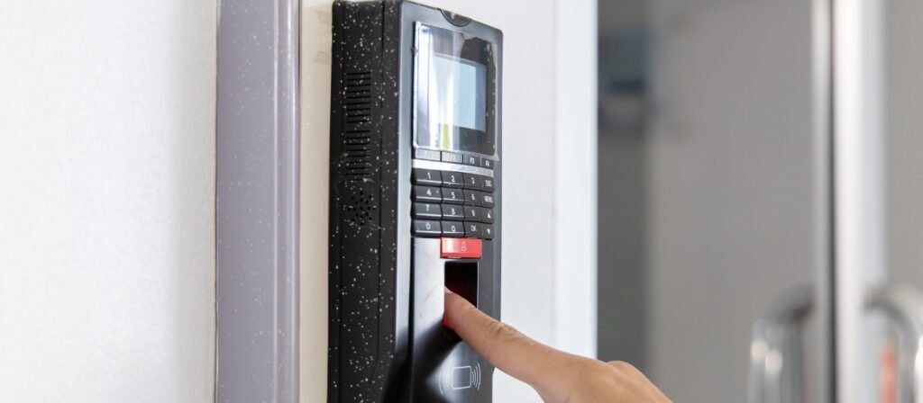 RFID and Biometric Student Attendance Systems 40 Biometric Attendance Systems